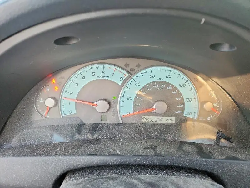 2010 TOYOTA CAMRY SE  