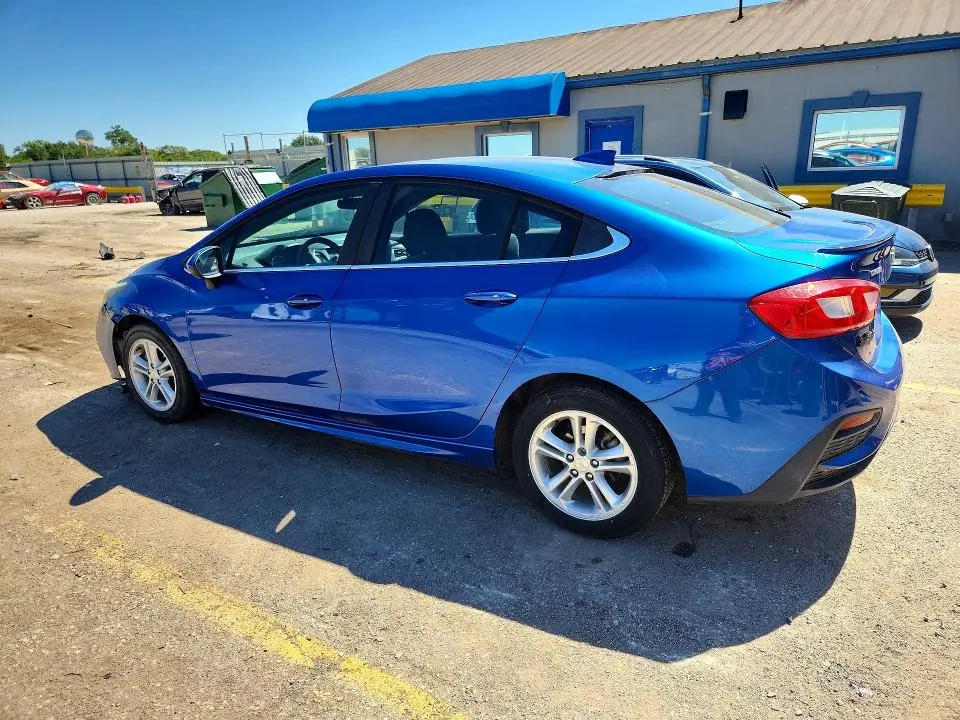 2016 CHEVROLET CRUZE LT  