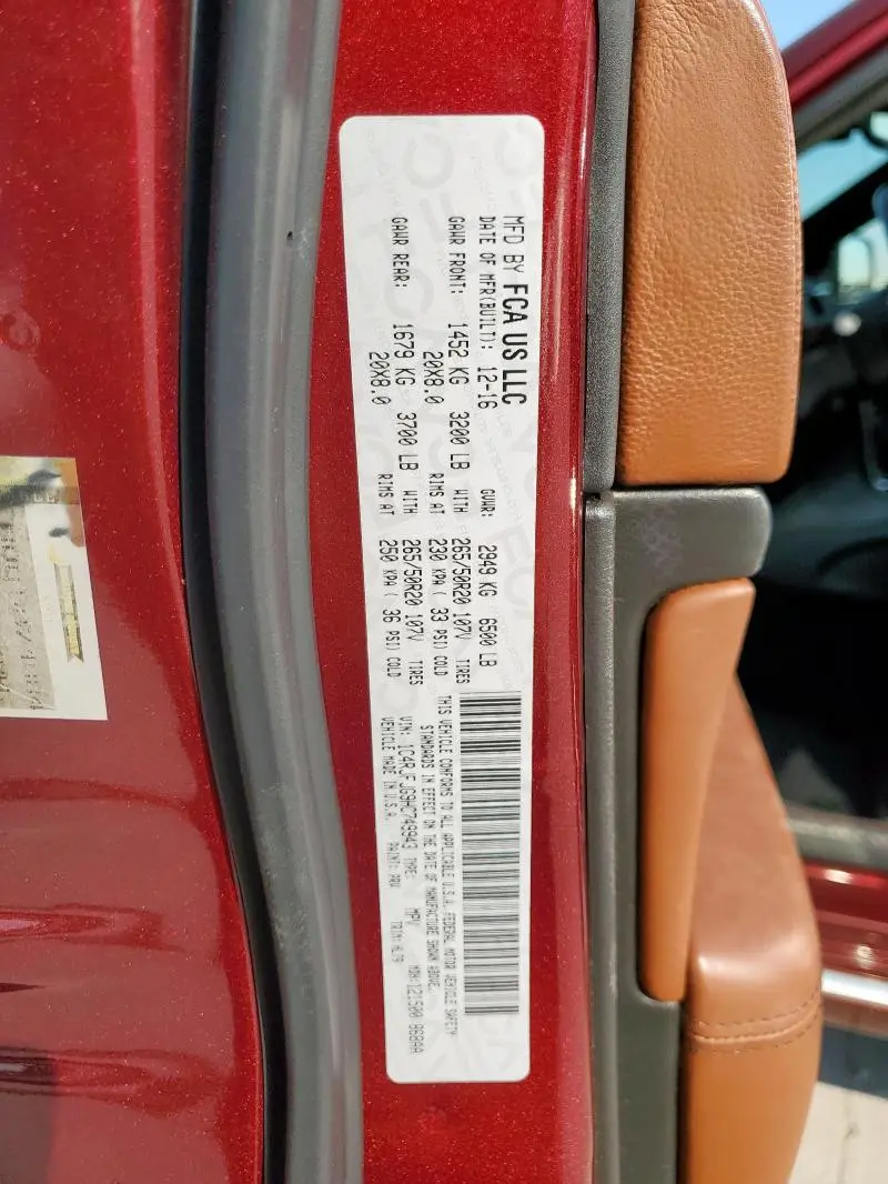 2017 JEEP GRAND CHEROKEE SUMMIT  