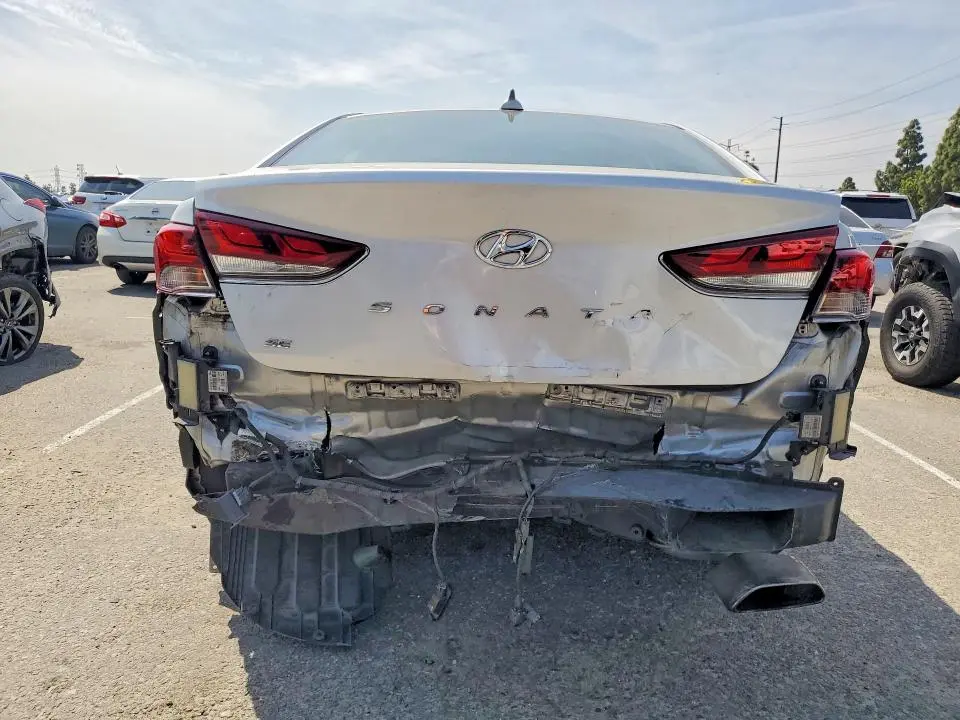 2018 HYUNDAI SONATA SE  