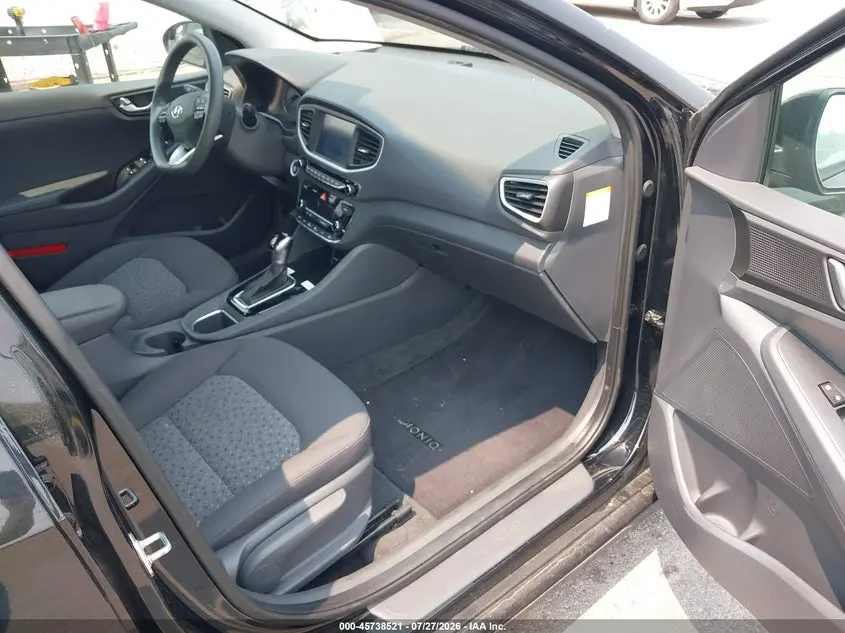 2018 HYUNDAI IONIQ HYBRID BLUE
