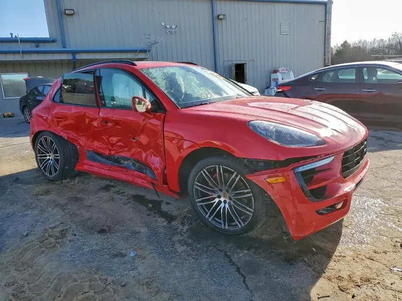 2016 PORSCHE MACAN TURBO  