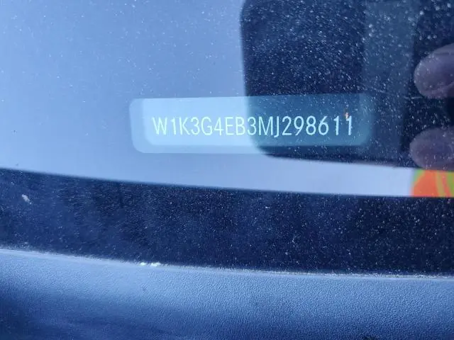 2021 MERCEDES-BENZ A 220