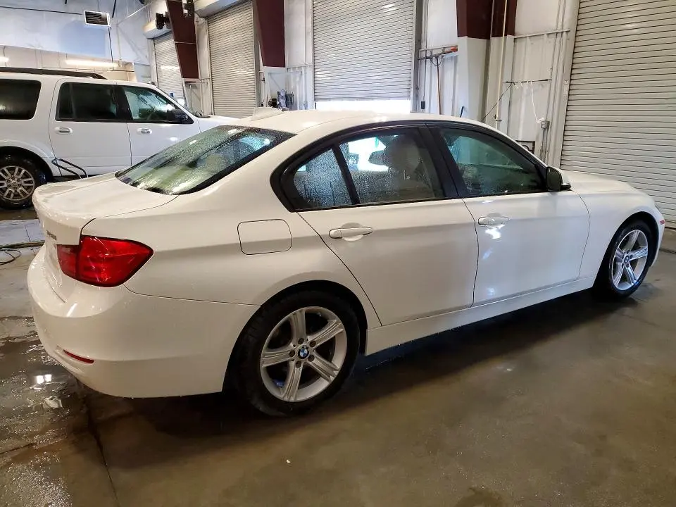 2014 BMW 320 I XDRIVE  