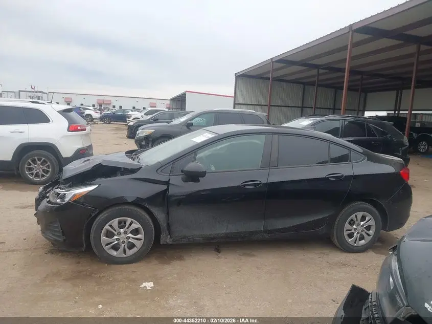 2019 CHEVROLET CRUZE LS