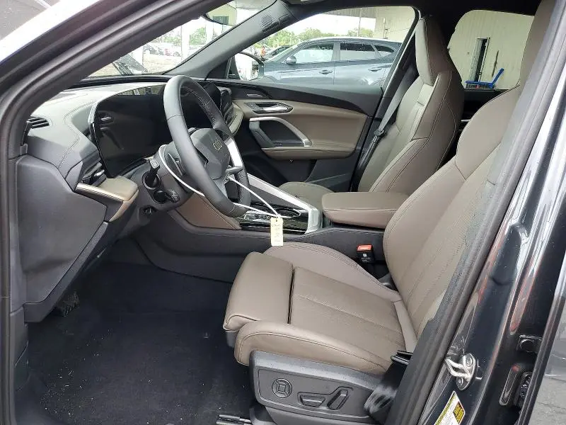 2025 AUDI Q5 PREMIUM PLUS  