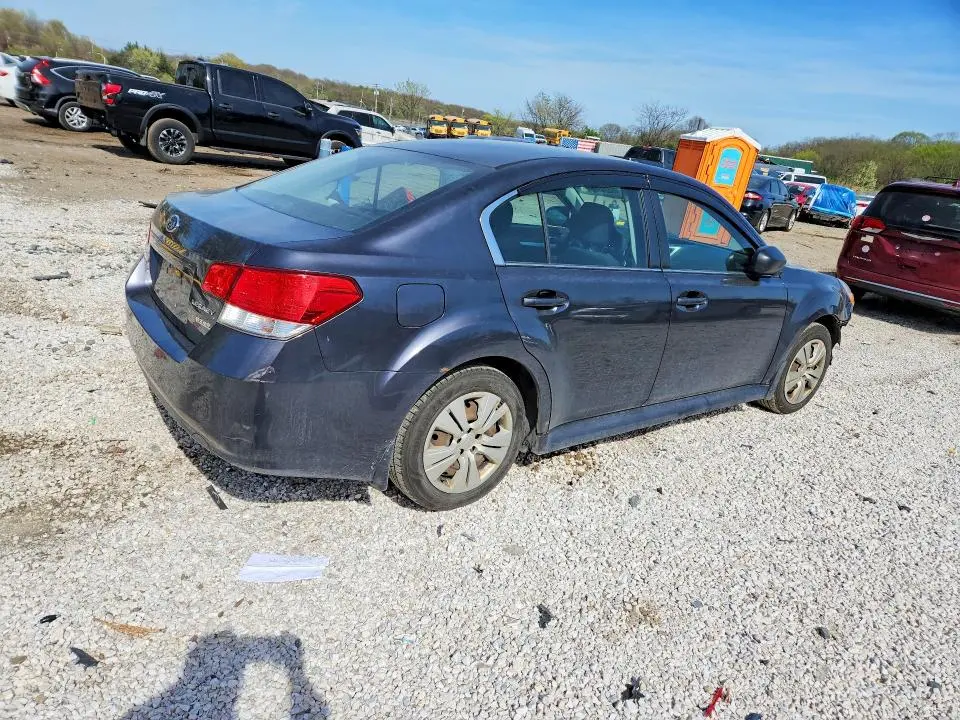2011 SUBARU LEGACY 2.5I  