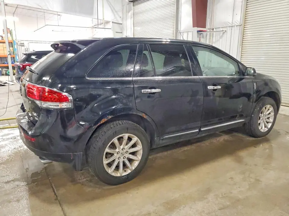 2013 LINCOLN MKX   