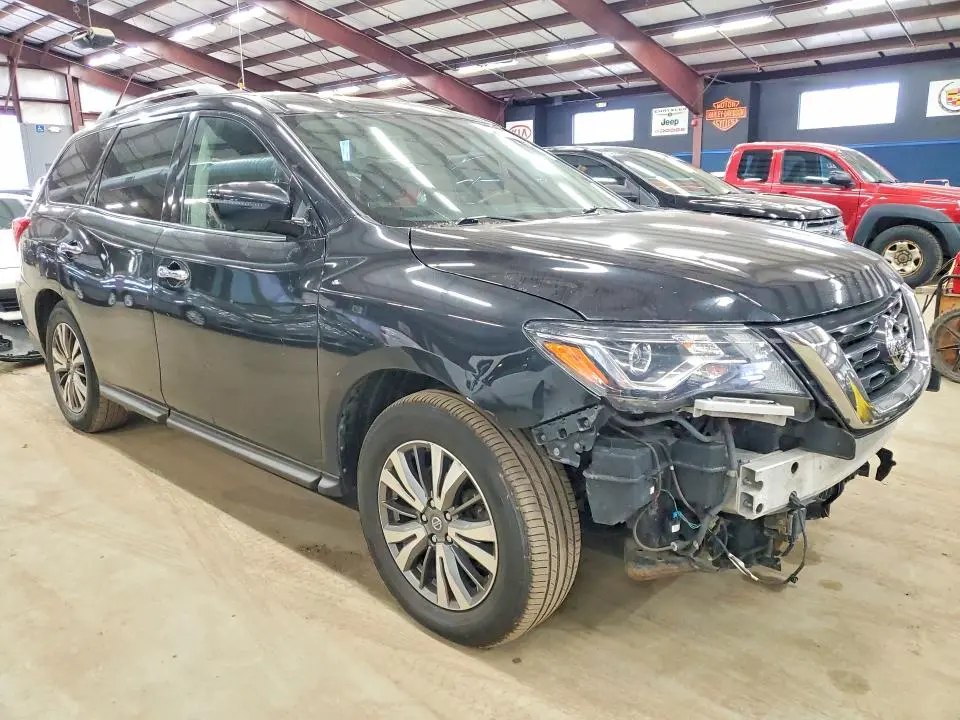 2019 NISSAN PATHFINDER SL  