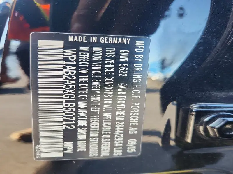 2016 PORSCHE MACAN S  