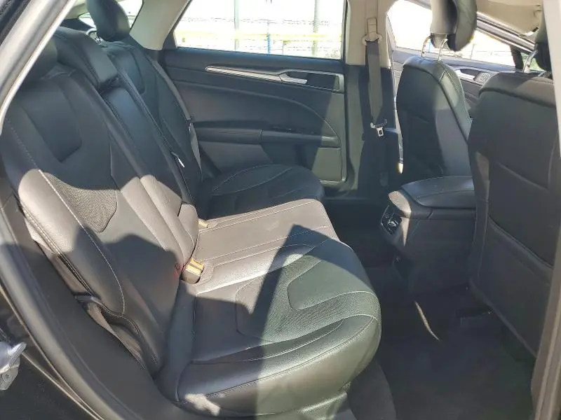 2015 FORD FUSION TITANIUM  