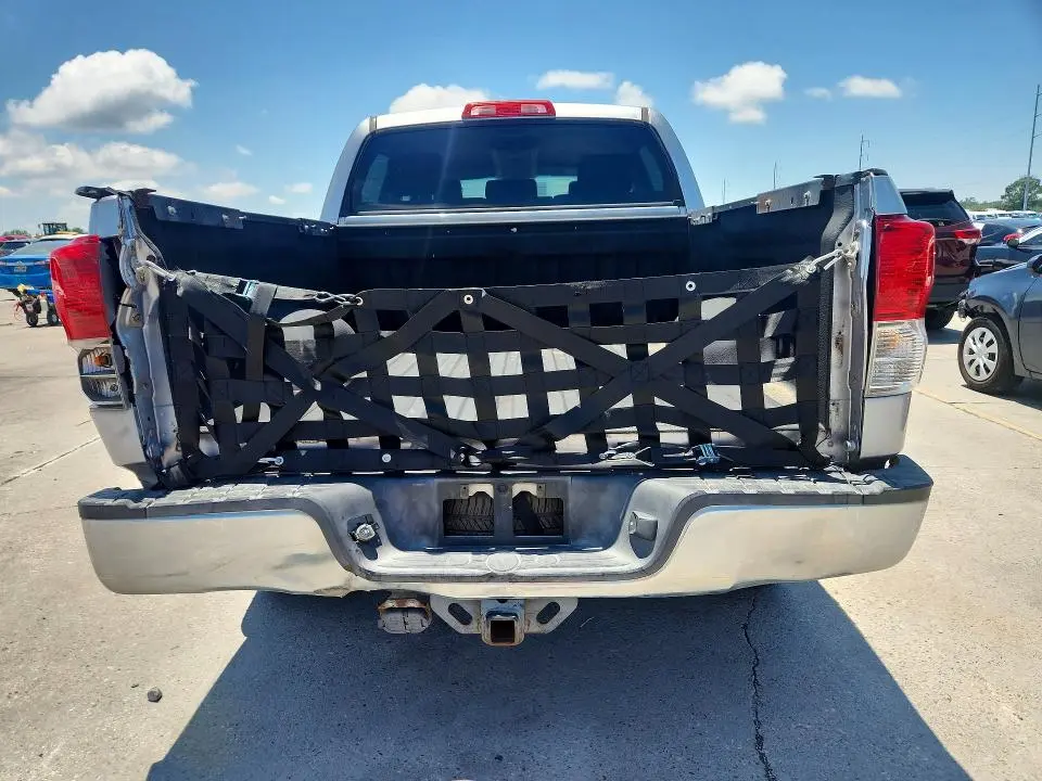 2013 TOYOTA TUNDRA CREWMAX SR5  