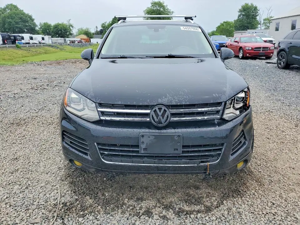 2013 VOLKSWAGEN TOUAREG V6 TDI  