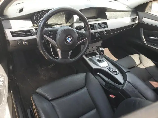 2010 BMW 528 I  