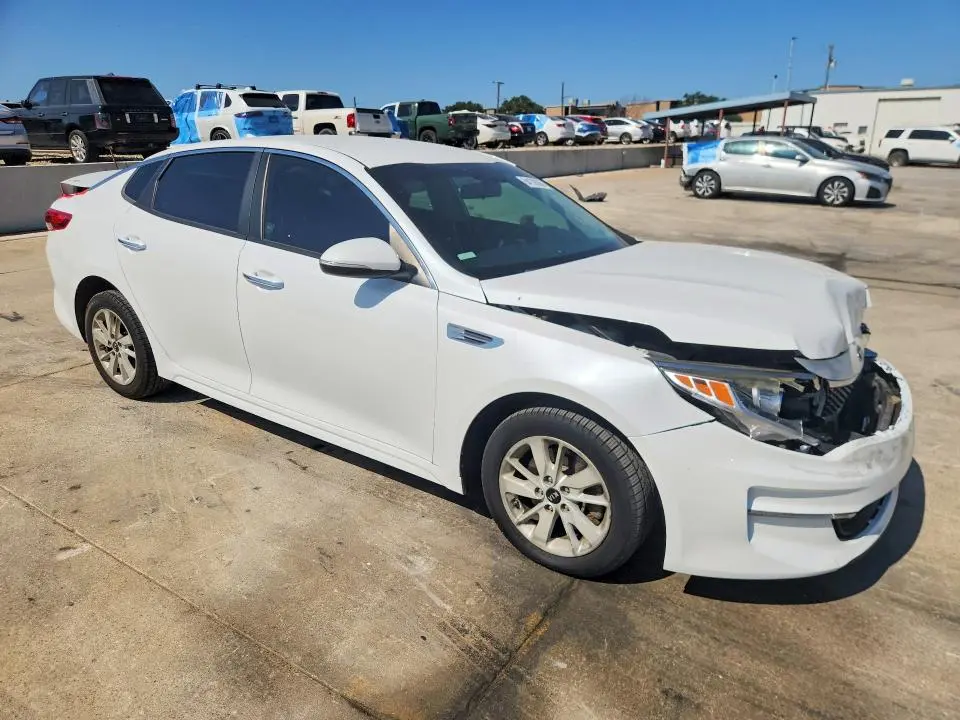2017 KIA OPTIMA LX  