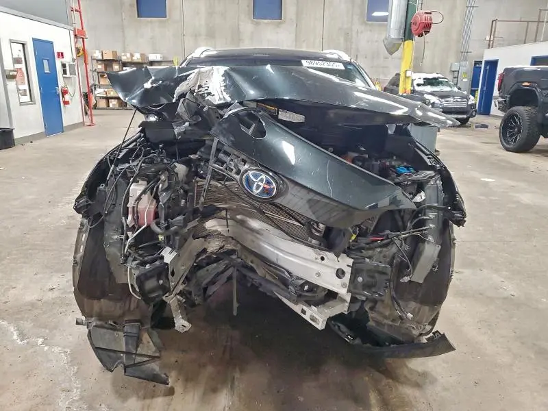 2021 TOYOTA VENZA LE  