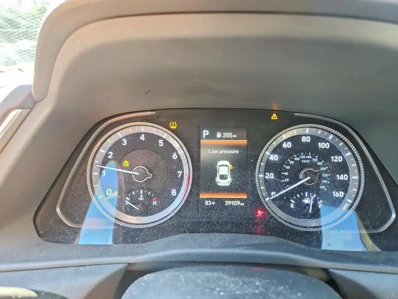 2023 HYUNDAI SONATA SEL  