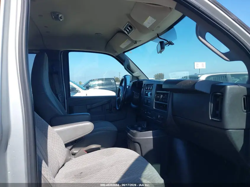 2019 CHEVROLET EXPRESS 2500 LS