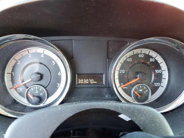 2013 DODGE GRAND CARAVAN SXT  