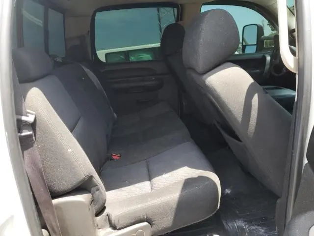 2011 CHEVROLET SILVERADO K1500 LT  