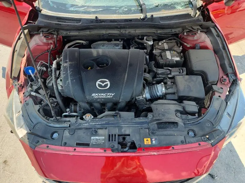 2018 MAZDA 3 TOURING  