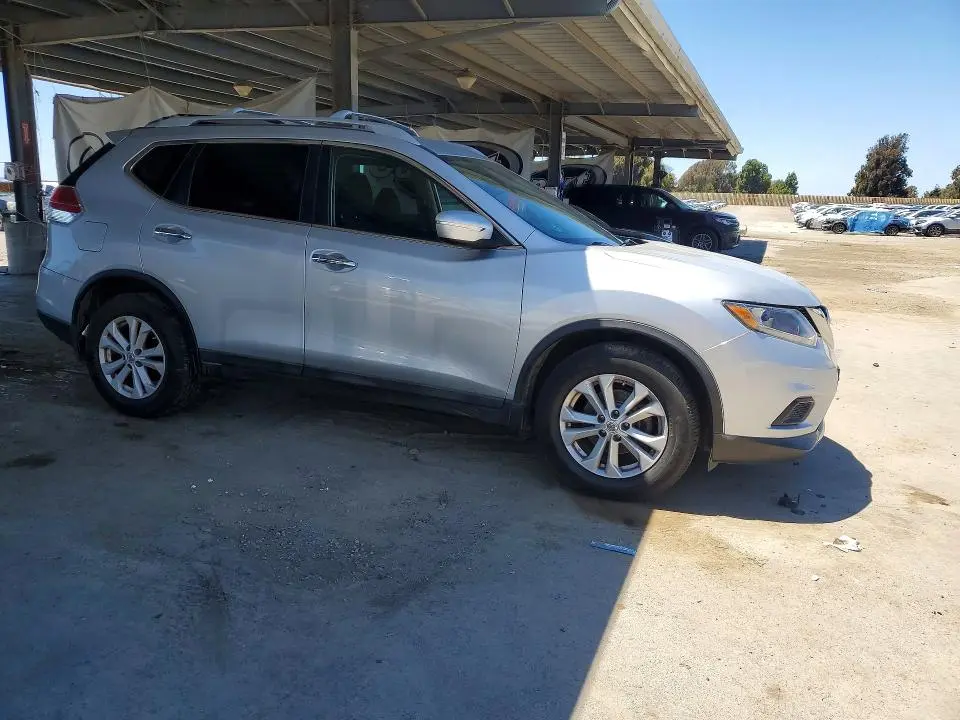 2014 NISSAN ROGUE SV  