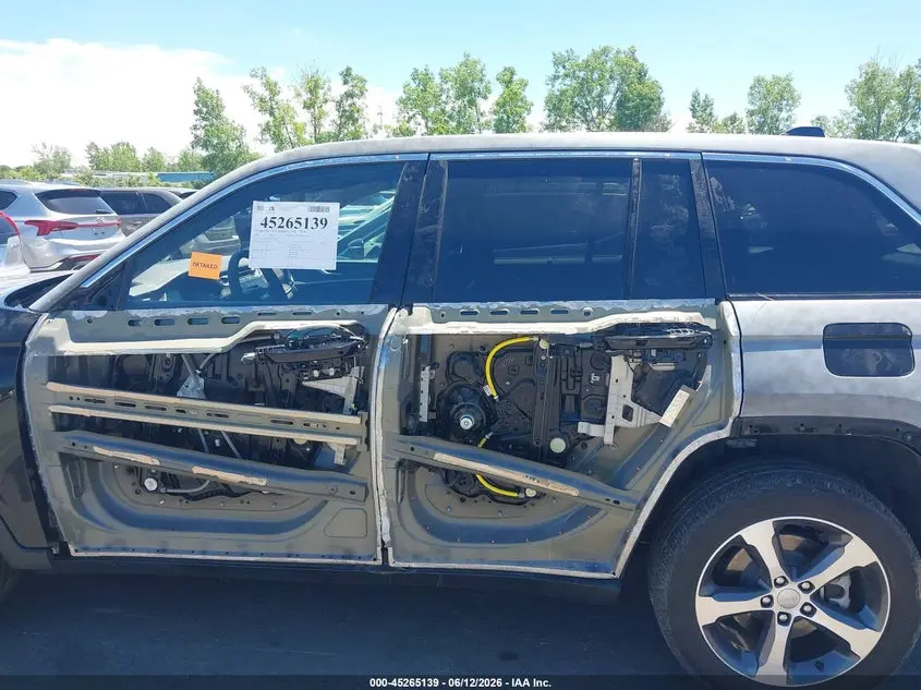 2024 JEEP GRAND CHEROKEE 4XE  