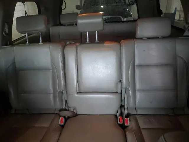 2010 NISSAN ARMADA SE