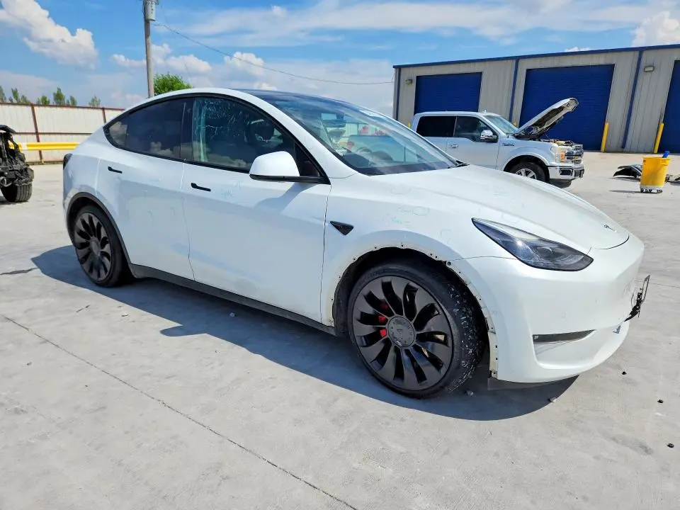 2022 TESLA MODEL Y   