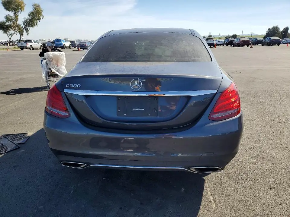 2016 MERCEDES-BENZ C 300  