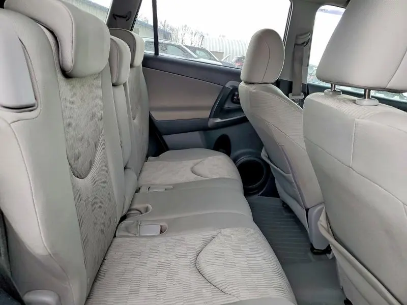 2010 TOYOTA RAV4 BASE  