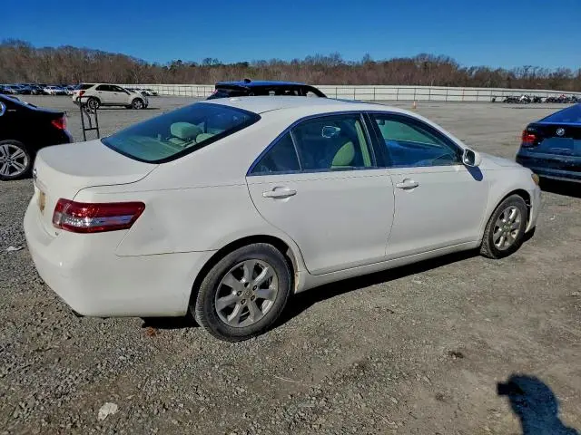 2011 TOYOTA CAMRY BASE  