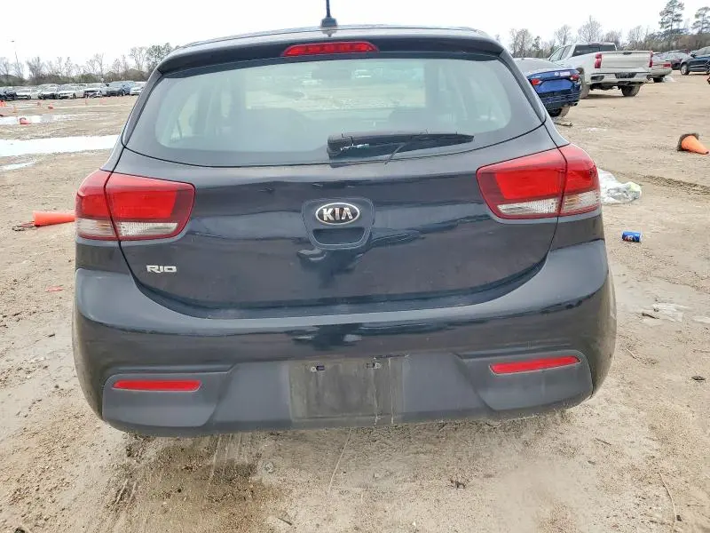 2018 KIA RIO LX  