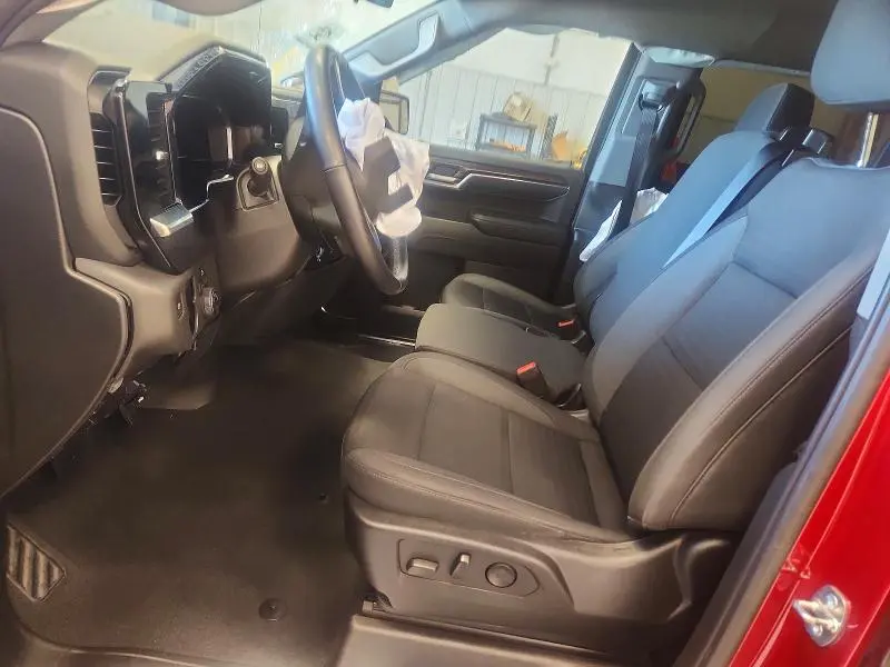 2022 CHEVROLET SILVERADO C1500 LT  