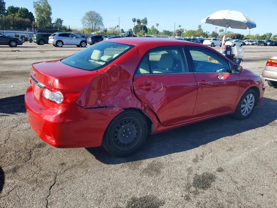 2013 TOYOTA COROLLA LE  