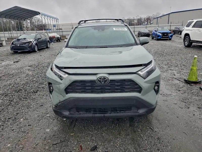 2023 TOYOTA RAV4 XLE PREMIUM  