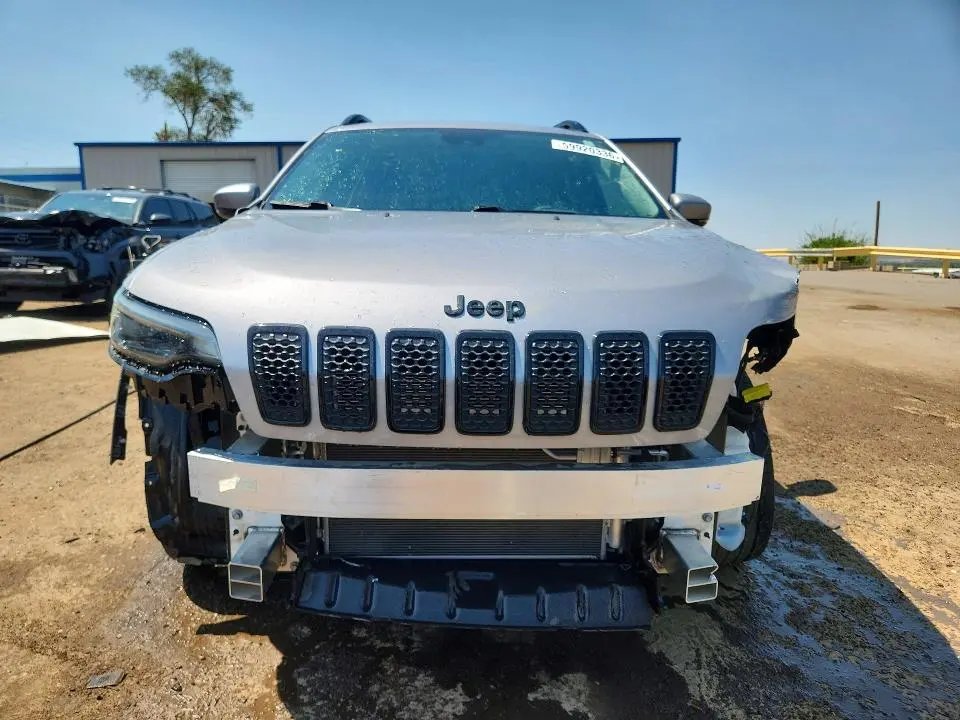 2021 JEEP CHEROKEE LATITUDE PLUS  