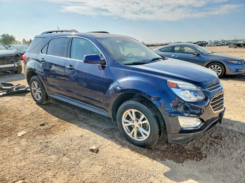 2017 CHEVROLET EQUINOX LT  
