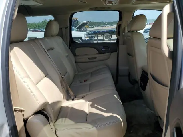 2013 GMC YUKON XL K1500 SLT  