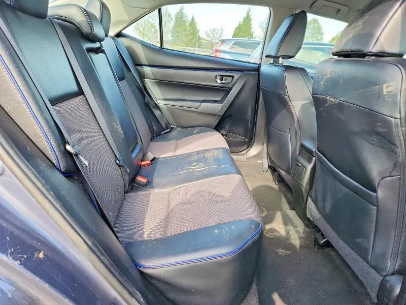 2017 TOYOTA COROLLA SE  