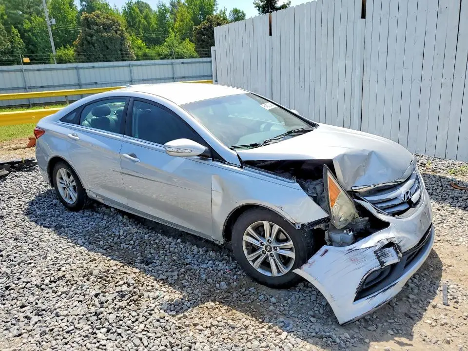 2014 HYUNDAI SONATA GLS  
