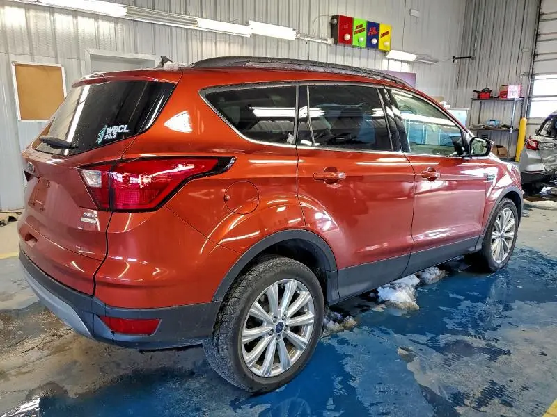 2019 FORD ESCAPE SEL  