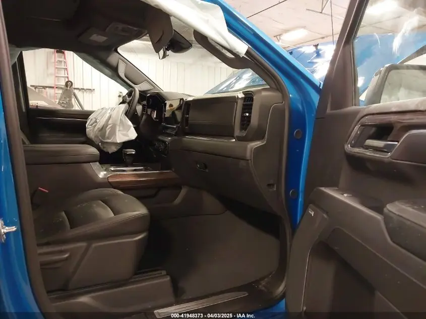 2025 CHEVROLET SILVERADO 1500 4WD  SHORT BED LT TRAIL BOSS