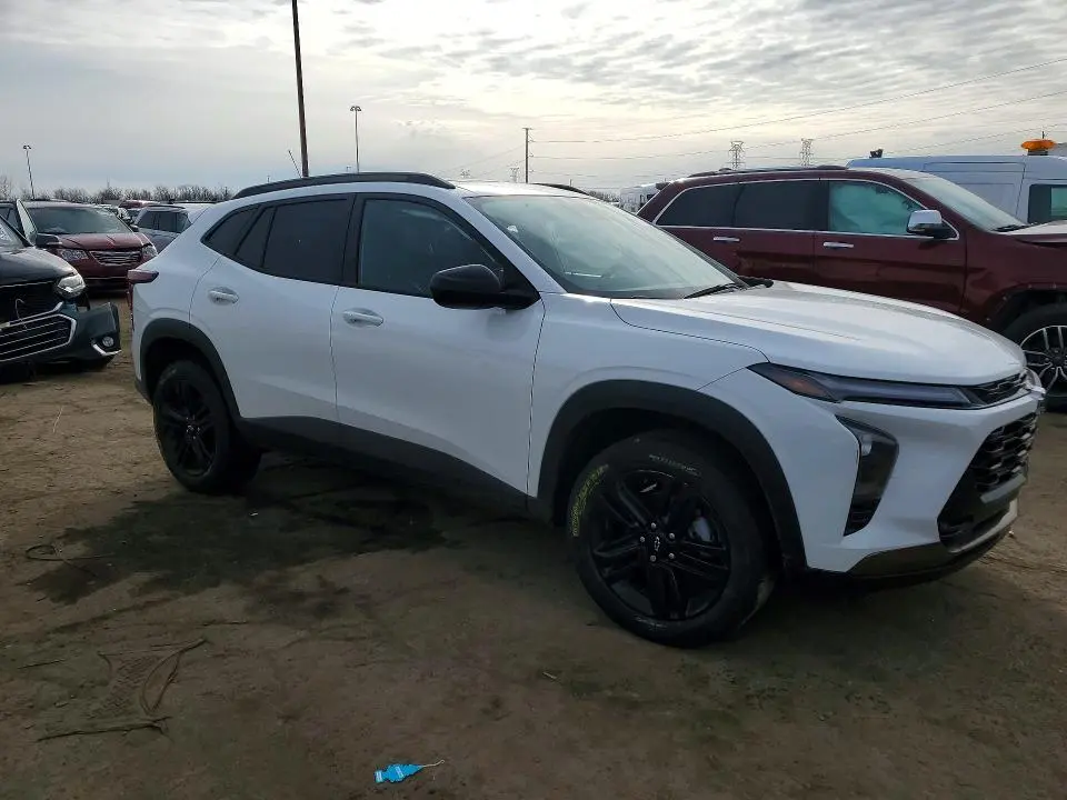 2024 CHEVROLET TRAX ACTIV  