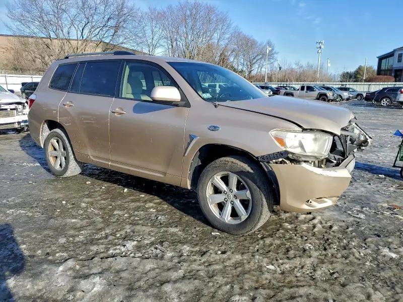 2010 TOYOTA HIGHLANDER   