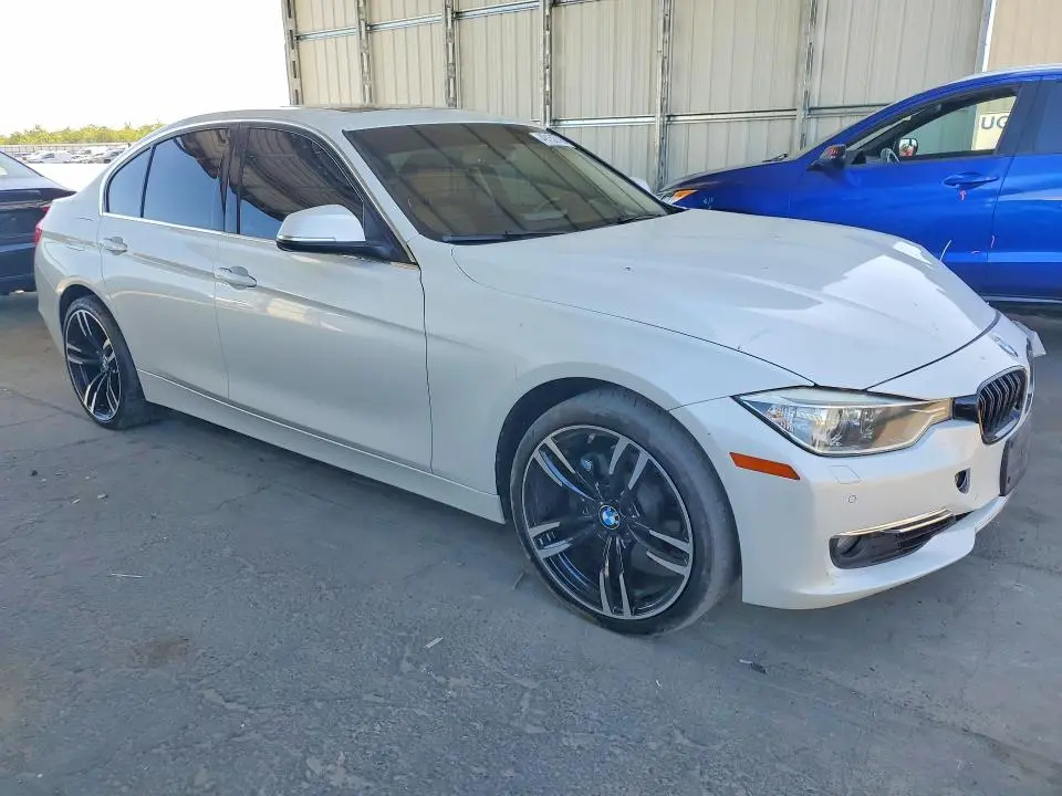 2015 BMW 328I   