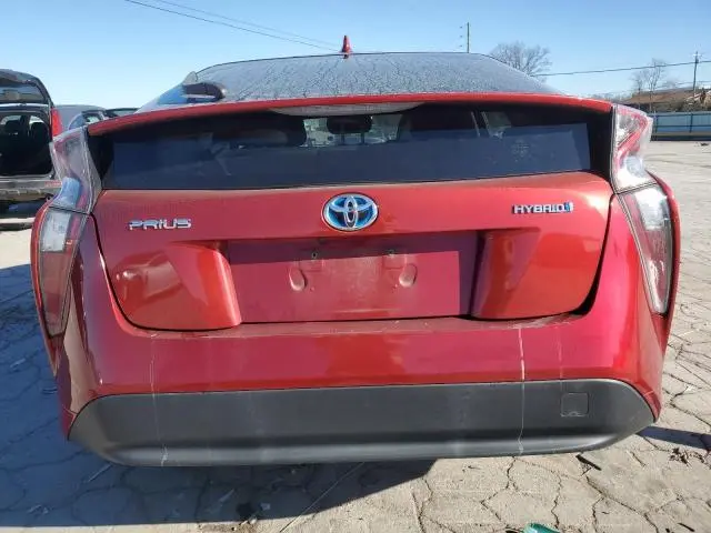 2016 TOYOTA PRIUS   