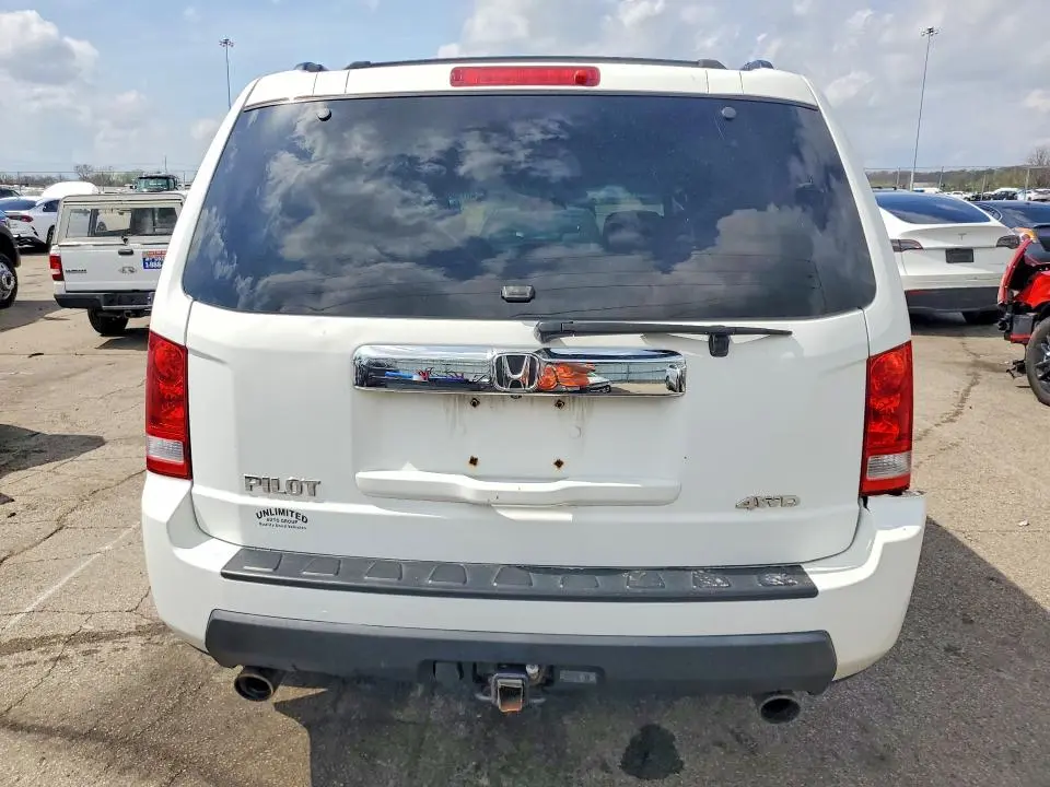 2011 HONDA PILOT EXL  