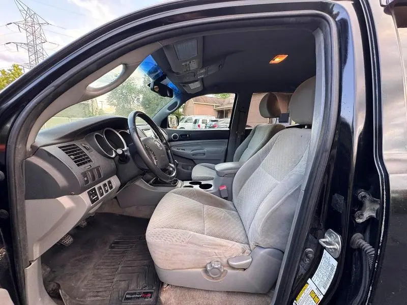2010 TOYOTA TACOMA V6  