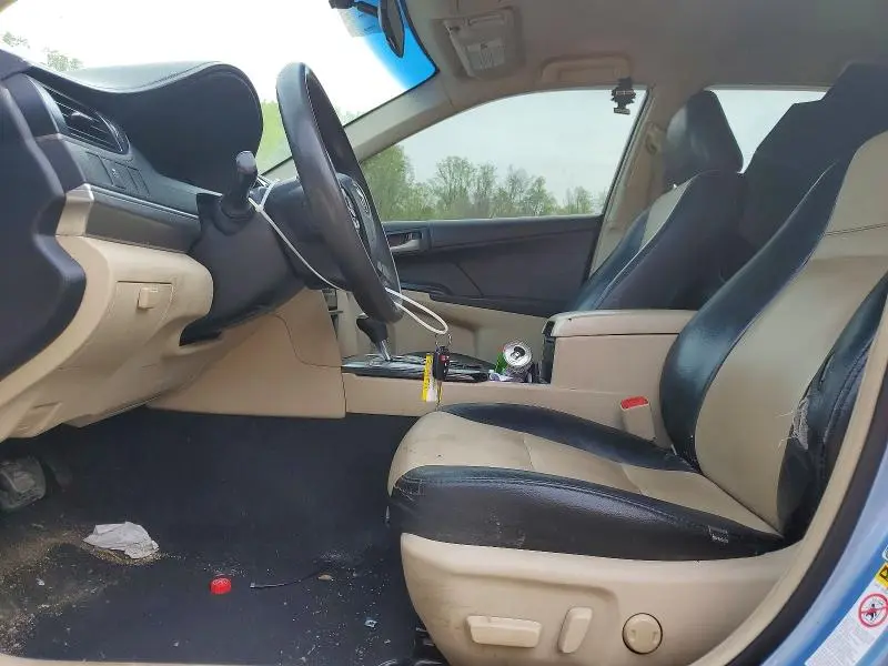 2012 TOYOTA CAMRY LE  